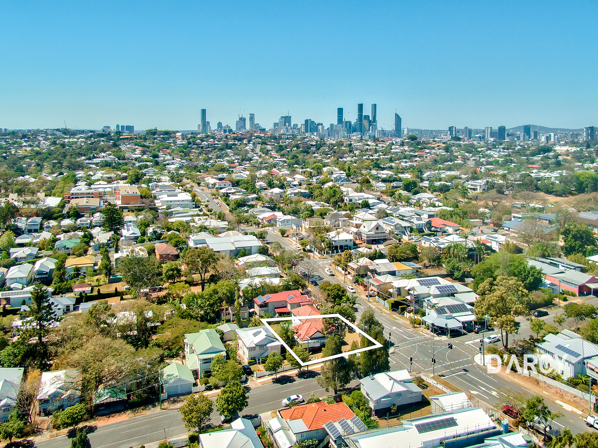 73 Lugg St, Bardon - Thumbnail 2
