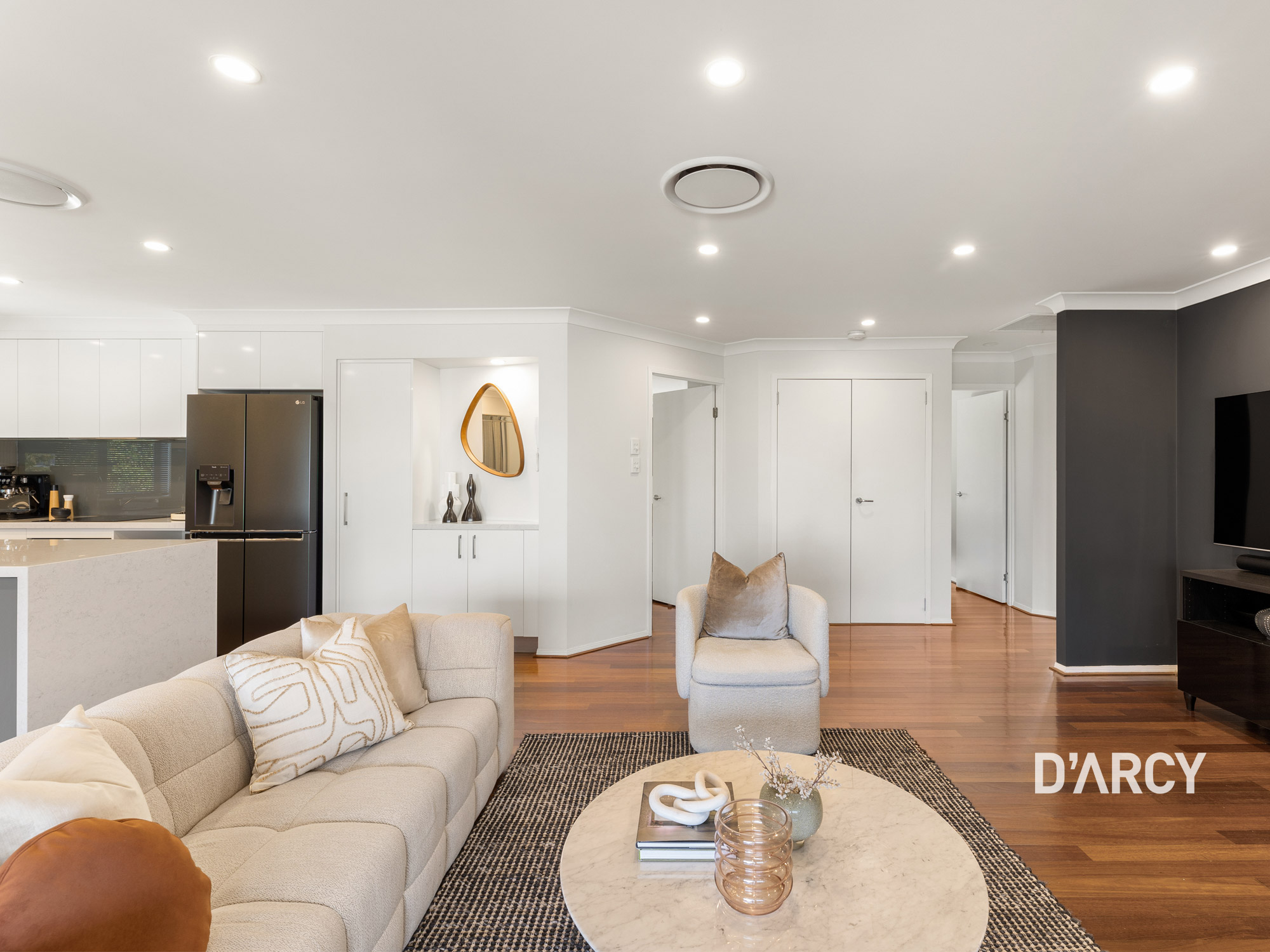 2/10 Trout St, Ashgrove - Thumbnail 2