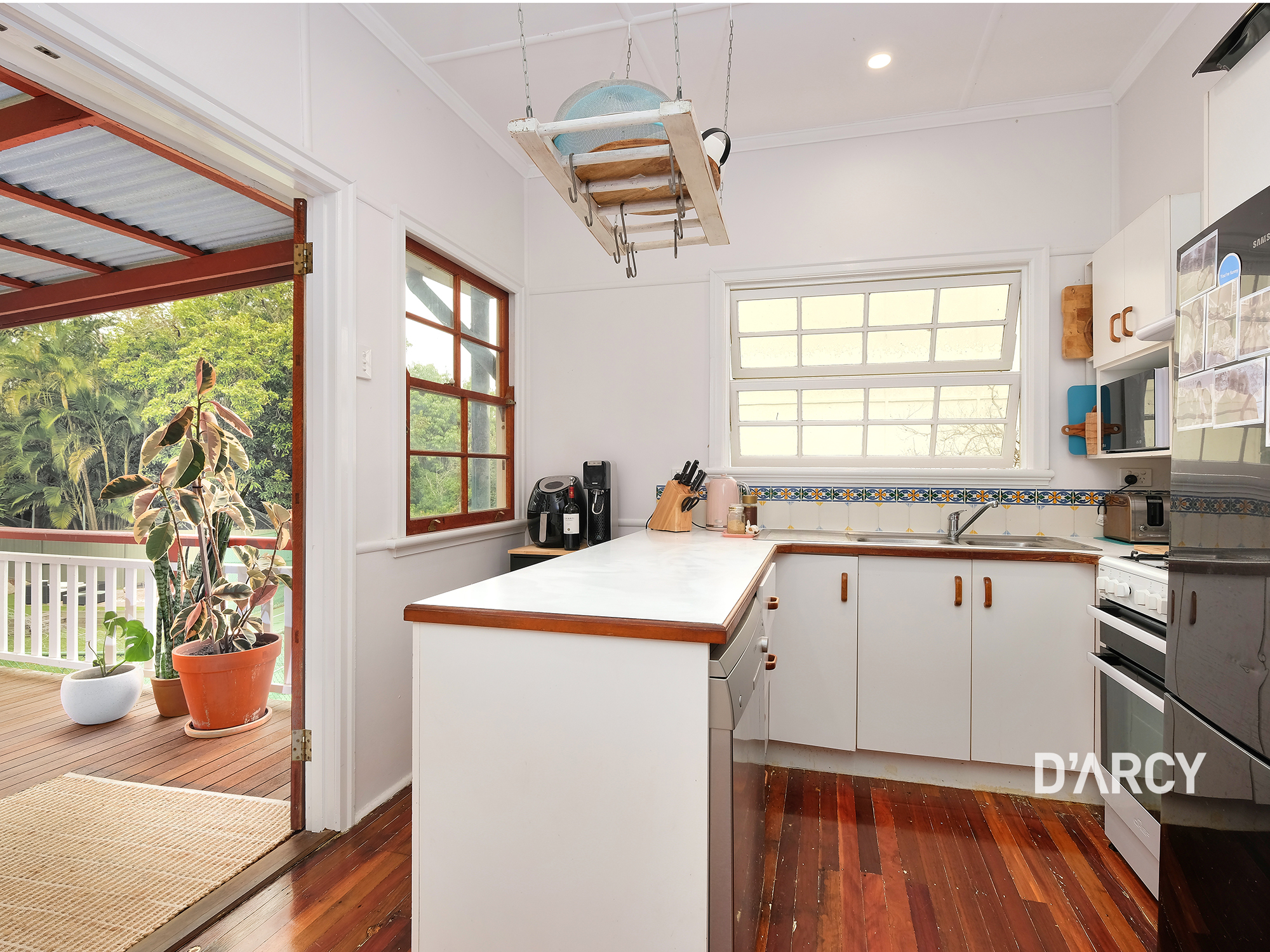 12 Harding St, Ashgrove - Thumbnail 3