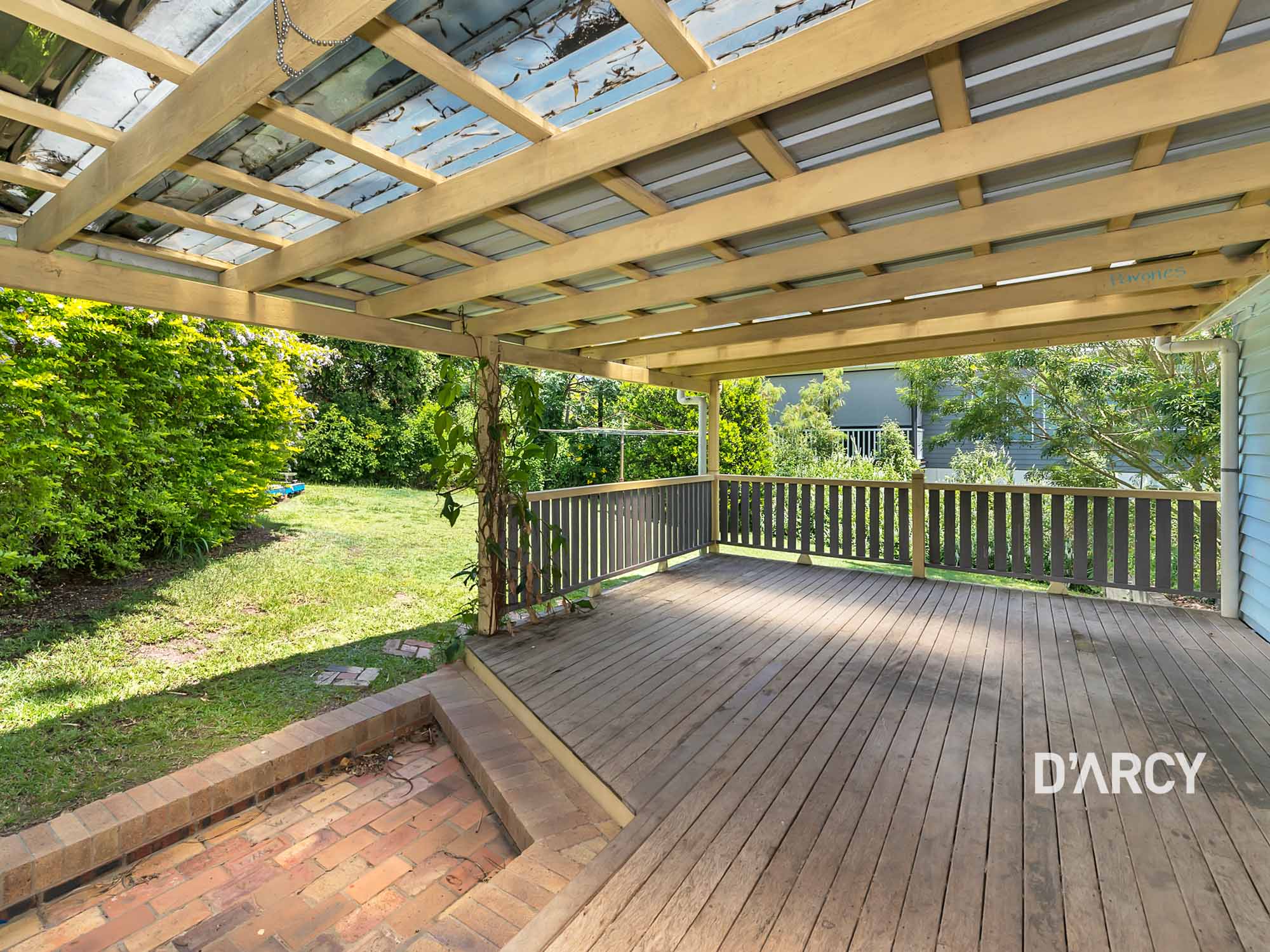 62 Fletcher Pd, Bardon - Thumbnail 5