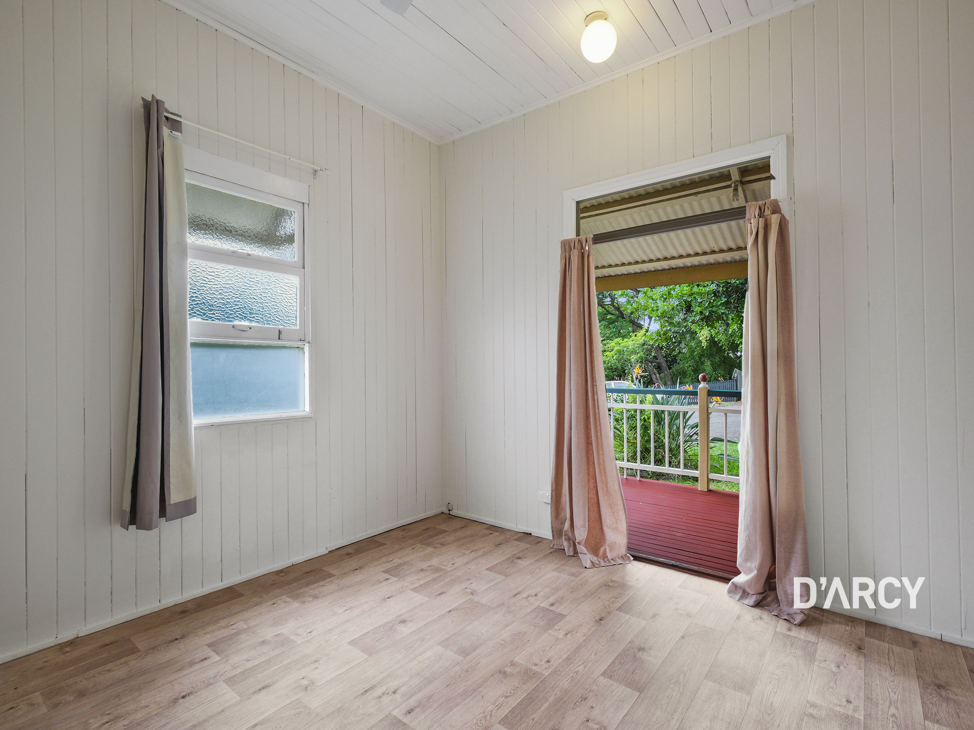 14 Bridge St, Red Hill - Thumbnail 7