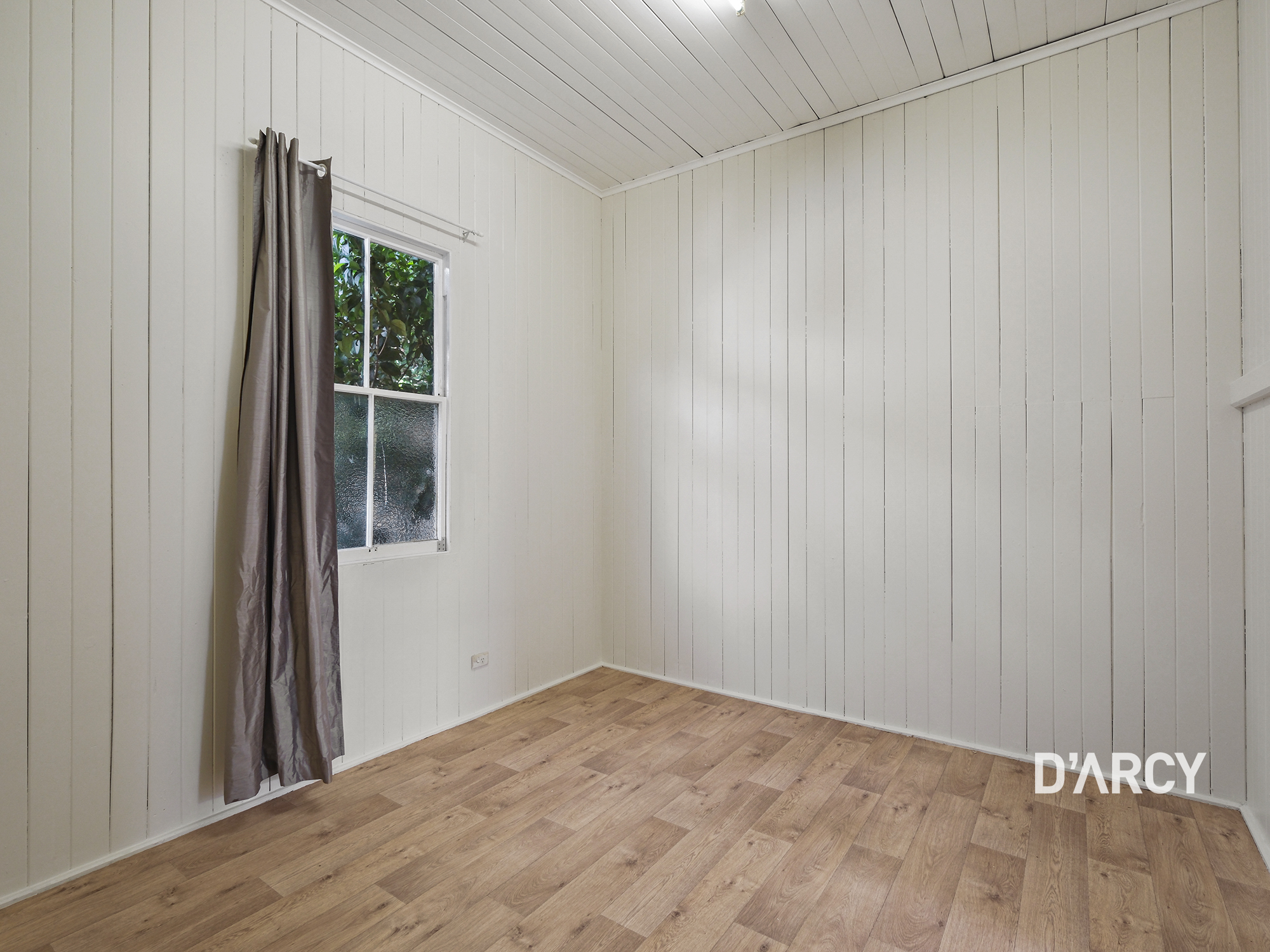 14 Bridge St, Red Hill - Thumbnail 8