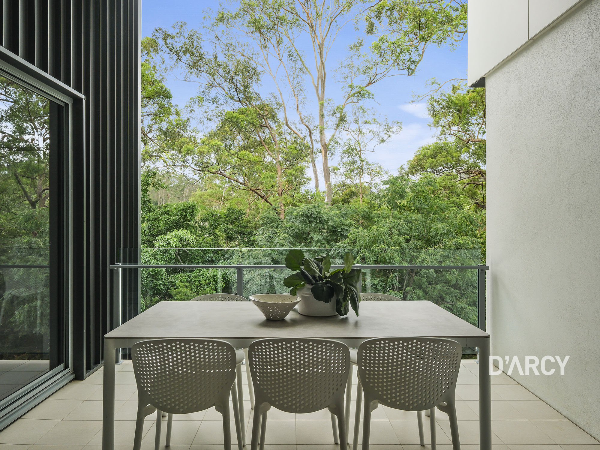 21/390 Simpsons Rd, Bardon - Thumbnail 6