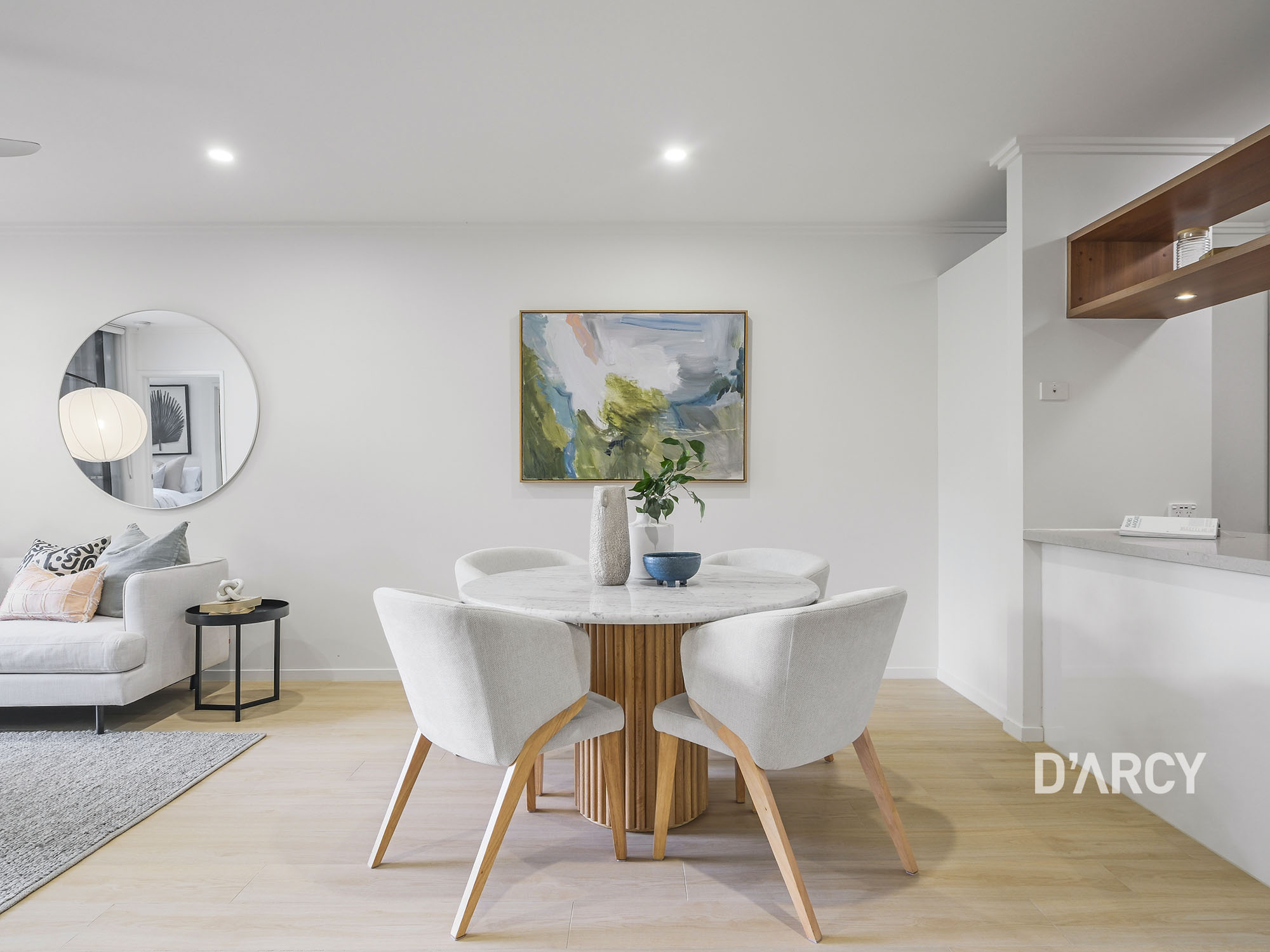 21/390 Simpsons Rd, Bardon - Thumbnail 2