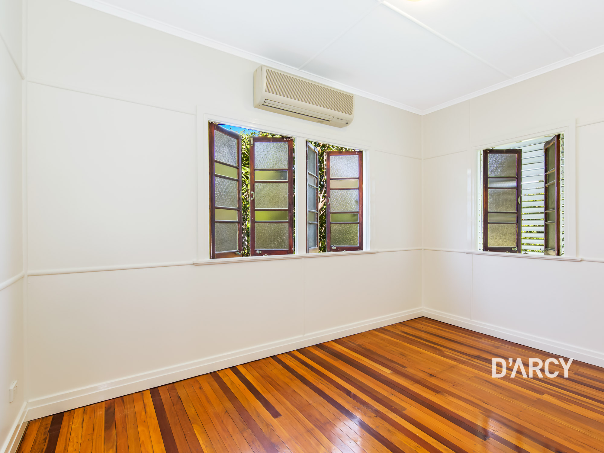 76 Spence Rd, Wavell Heights - Thumbnail 4