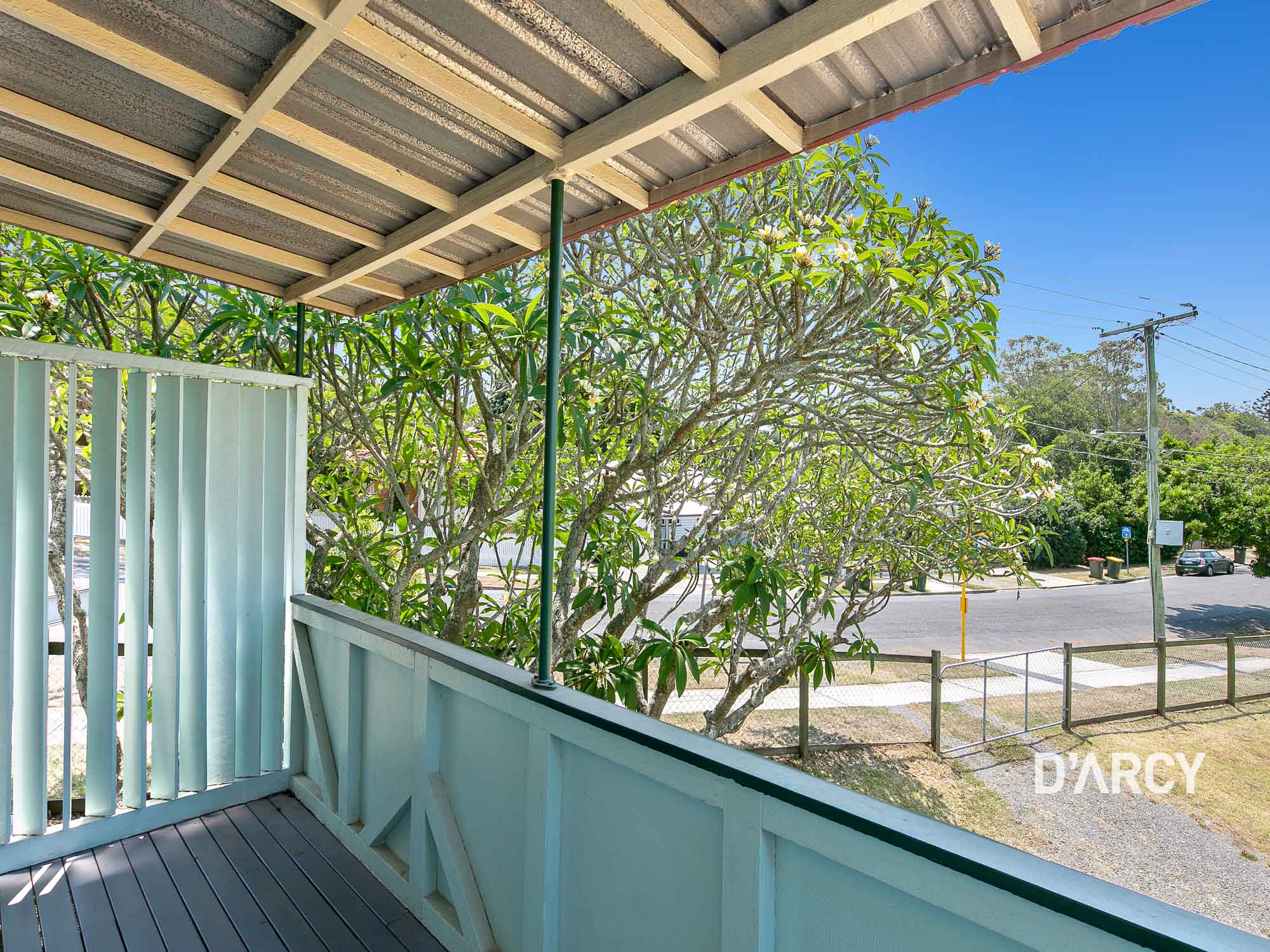150 Fletcher Pd, Bardon - Thumbnail 5