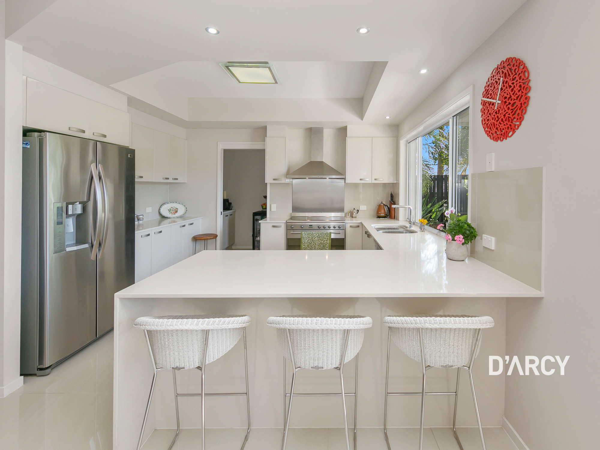 9 Baileys Rd, Ashgrove - Thumbnail 2