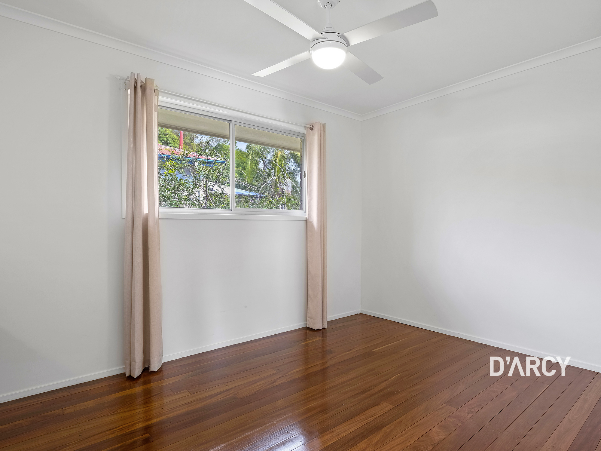 18 Yardley Av, Ashgrove - Thumbnail 2
