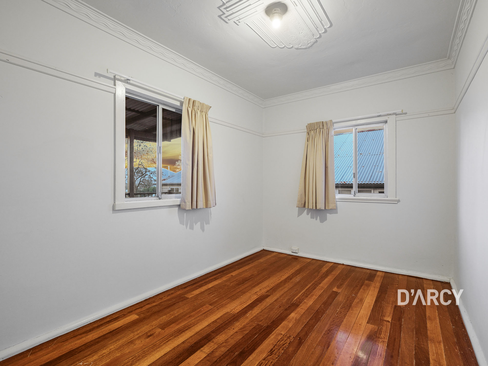 125 Jubilee Tc, Bardon - Thumbnail 5