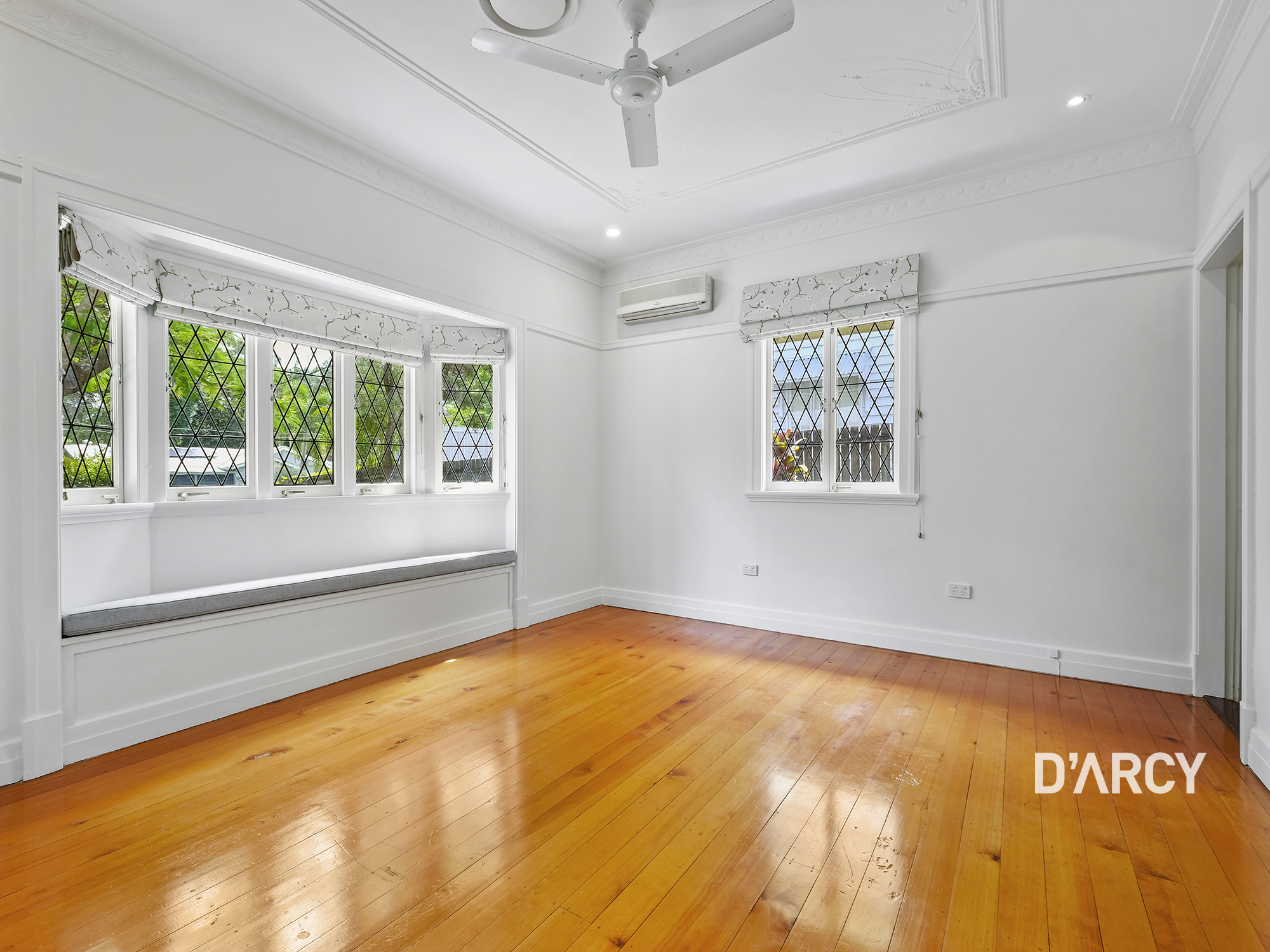 36 Cavell Tc, Ashgrove - Thumbnail 2
